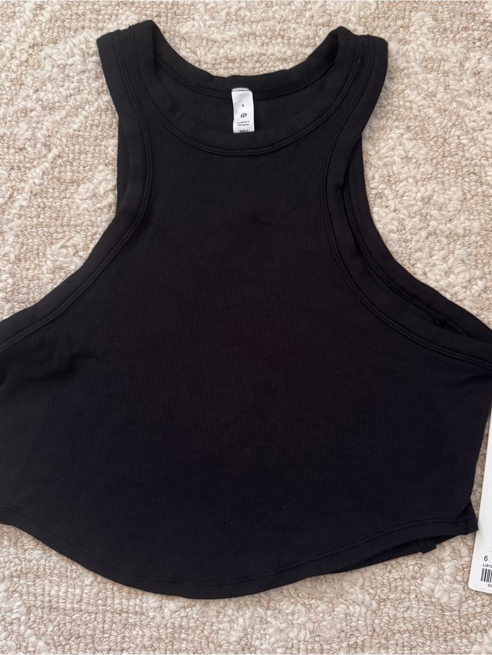Lululemon black hold tight cropped tank
